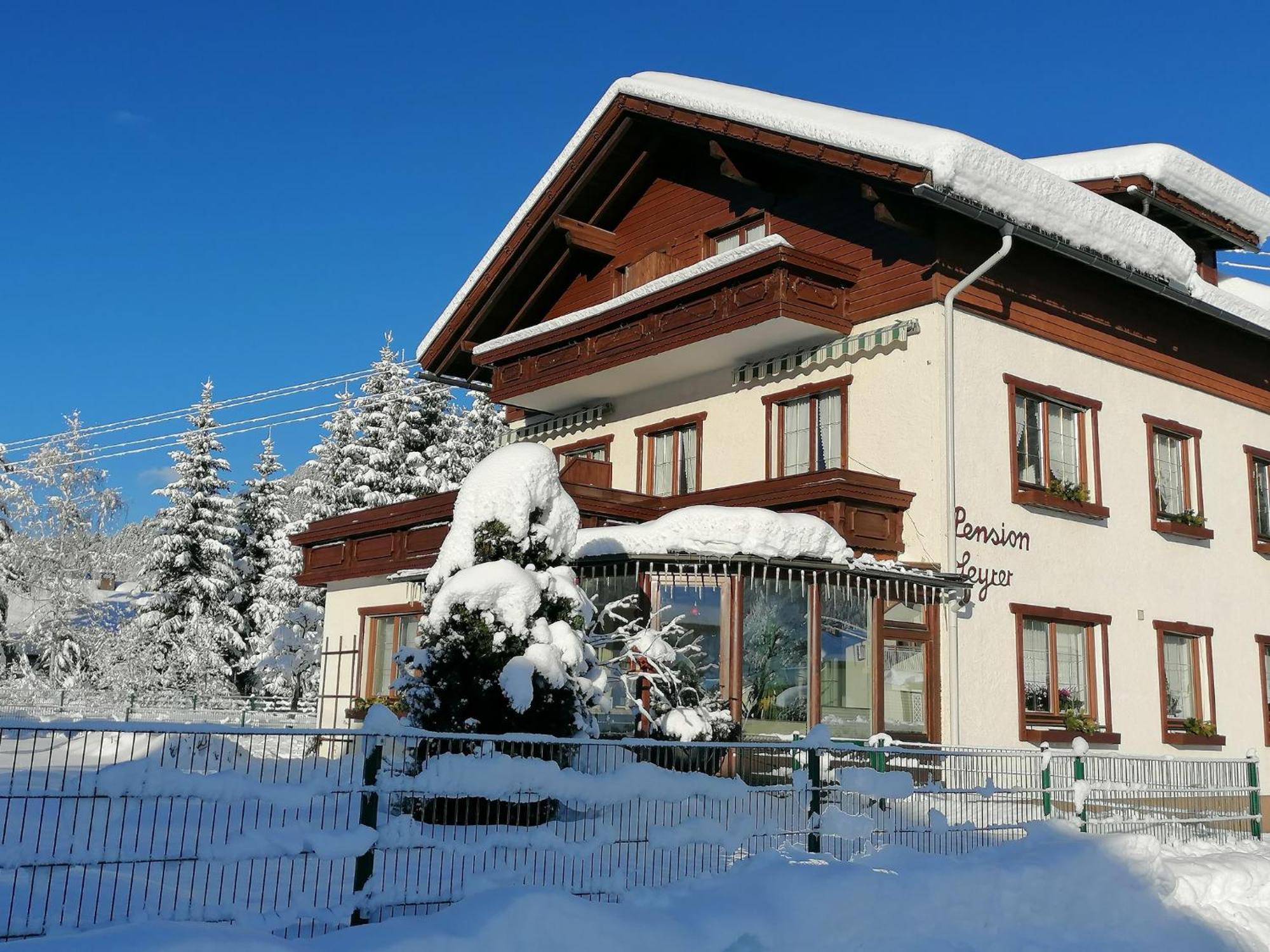Pension Leyrer Kötschach-Mauthen Kültér fotó